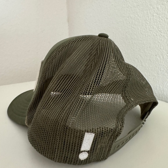 Daily Drills Fuzzy Patch Trucker Hat BRAND NEW (sold out on website) - Picture 3 of 3